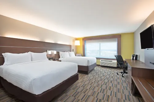 Holiday Inn Express & Suites Uniontown Hotels in South Union Township