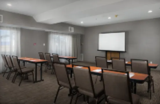Country Inn & Suites by Radisson, Portland International Airport, or