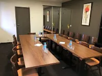 Hotel le Cardinal Rueil Centre Hotel di Rueil-Malmaison