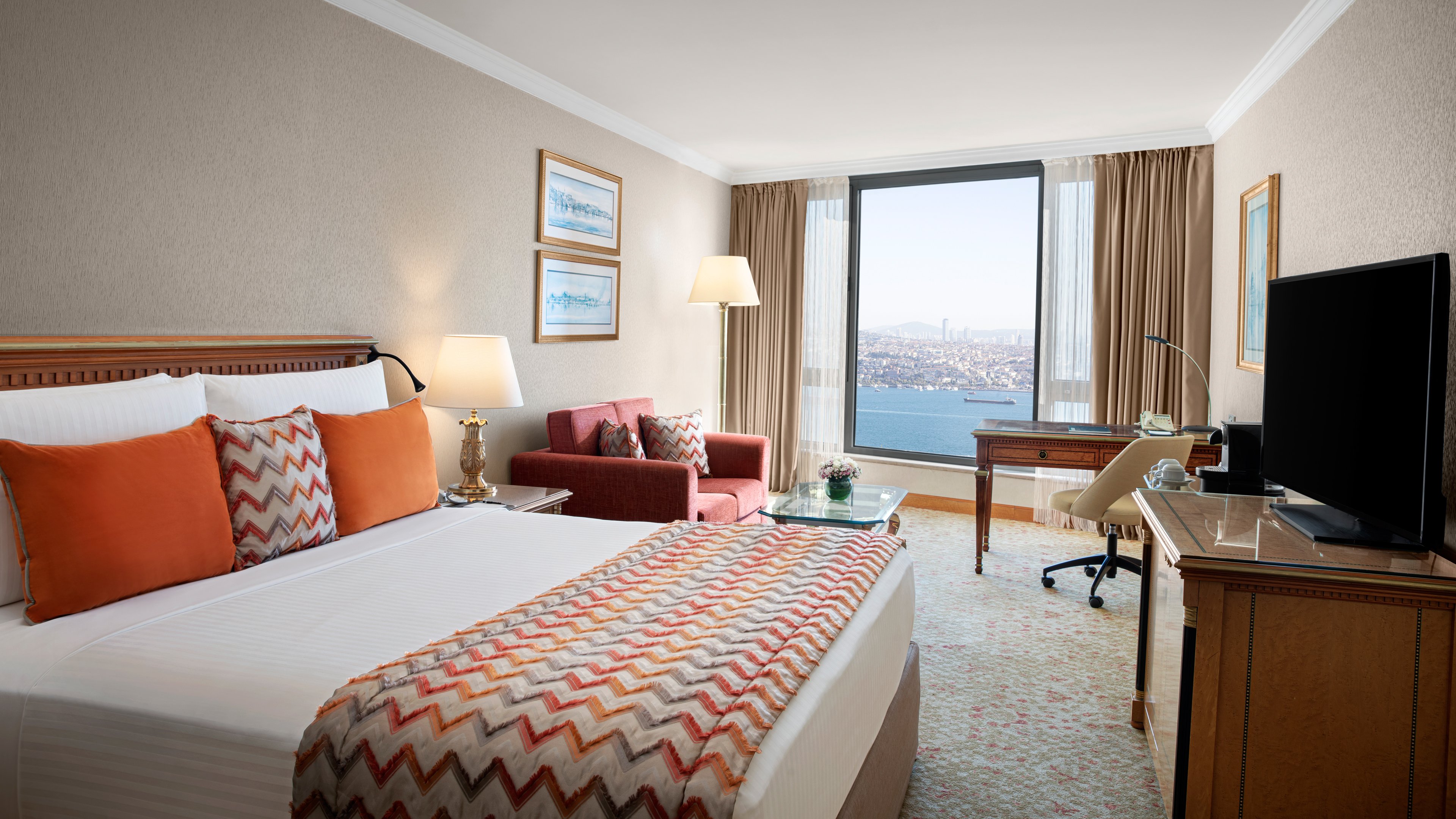 InterContinental İstanbul, Bir IHG Oteli (InterContinental Istanbul, an Ihg Hotel)