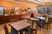 Holiday Inn Express & Suites White Haven - Poconos Hôtels à : Penn Forest Township