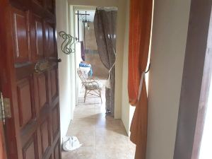 4 Bedrooms Appartement with Furnished Balcony at Curepipe