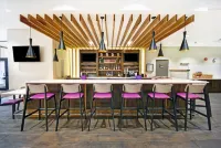 Holiday Inn Memphis-Downtown (Beale ST.) - Airport Shuttle