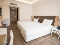 Selcukhan Hotel Отели рядом с достопримечательностью «Пляж Бельдиби»