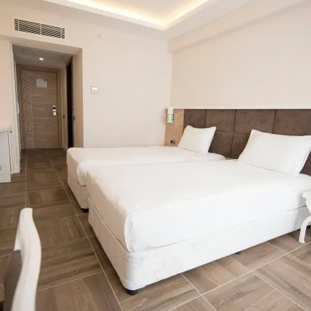 Selcukhan Hotel Отели рядом с достопримечательностью «Пляж Бельдиби»