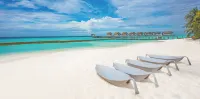 Centara Ras Fushi Resort & Spa Maldives Hotel a Kodhipparu