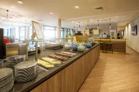 斯圖加特展覽中心the niu Mesh假日飯店 - 早餐