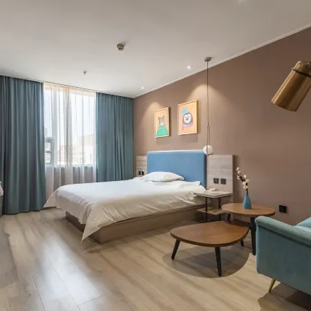 Yinzuo Jiayi Hotel (Dongying Huanghe Road Wanda Plaza)