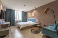 Yinzuo Jiayi Hotel (Dongying Huanghe Road Wanda Plaza)