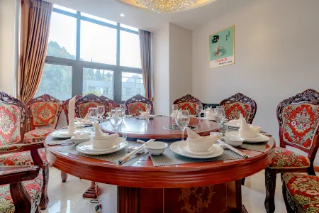 Fenglin Tianxia Hotel Отели в г. Фуцюань