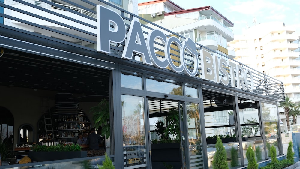 Pacco Hotel Spa