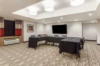 Microtel Inn & Suites by Wyndham Kirkland Lake Hotels in Timiskaming District