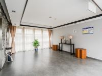 嘉年CEO度假酒店(新津老君山店) - 公共区域