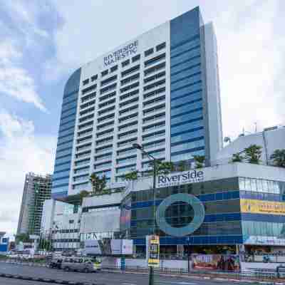 Puteri Wing - Riverside Majestic Hotel Hotel Exterior