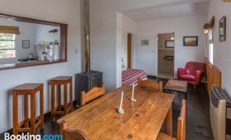 Bahia Bustamante Lodge - Housity