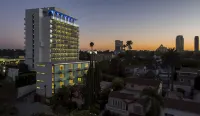 Cameo Beverly Hills Hotels in Beverley Hills