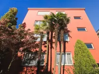 Michèle (Utoring) Hotel a 
