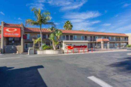 Econo Lodge Inn & Suites Escondido Downtown Hoteles en Escondido