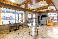 Econo Lodge Hotels in Seymour