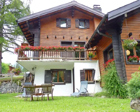 Le Tzanton Hotels in Leytron