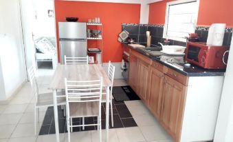 Apartment with 2 Bedrooms in Saint Joseph, with Enclosed Garden and Wifi Near the Beach