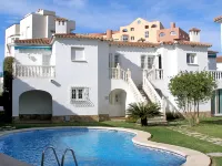 Club Sevilla I - Pool
