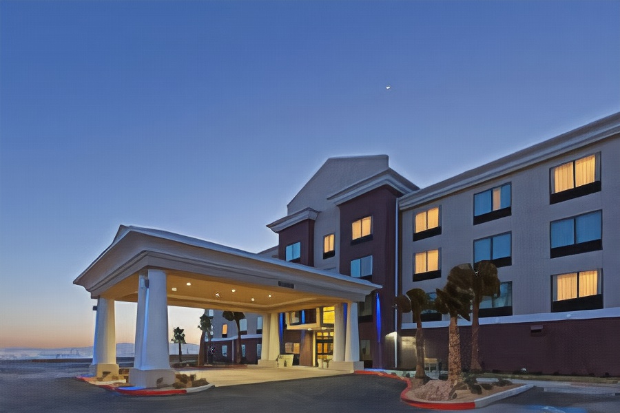 Holiday Inn Express & Suites El Paso Airport, an Ihg Hotel