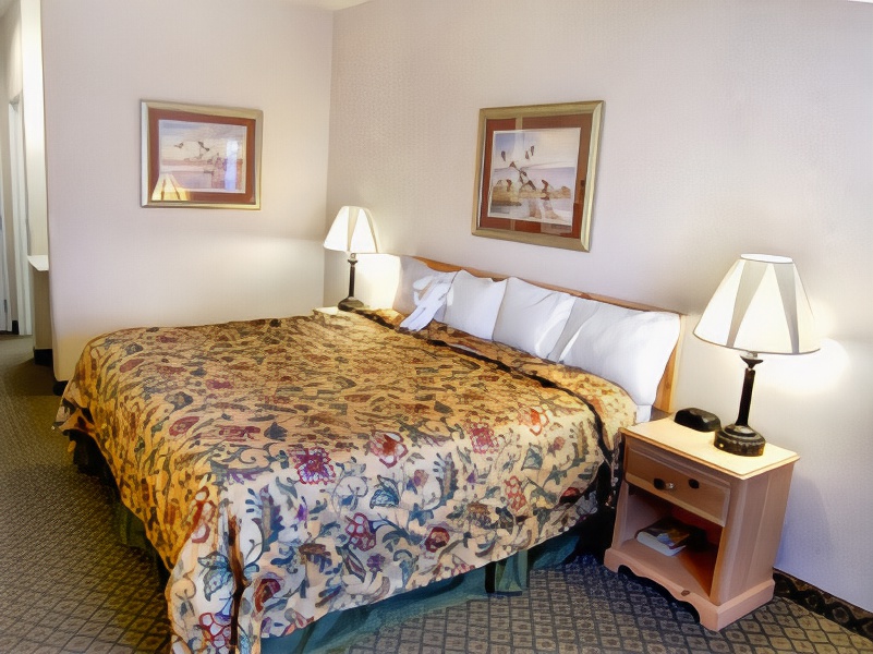 Best Western Woodburn Inn