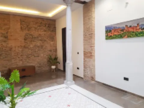 Apartamentos Granada Deluxe 3000