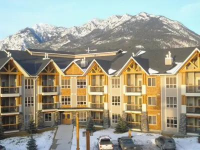 Piccadilly Motel Hotels in Radium Hot Springs
