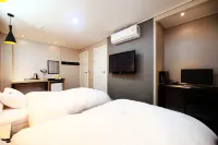 Haman W Hotels in Haman-gun