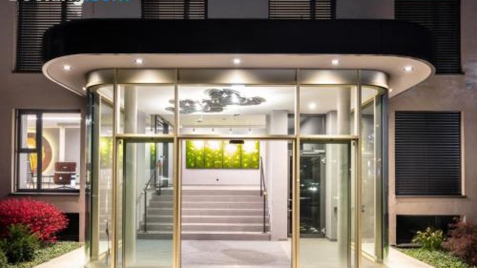 Golden Ball, Exclusive Serviced Apartments Munich