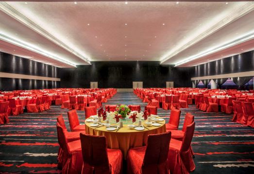 3. 풀먼 미리 워터..