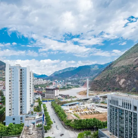 Nujiang East Wenhao hotel