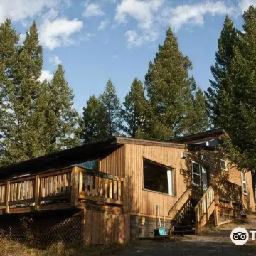 Canmore Alpine Hostel - Alpine Club of Canada