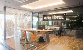 Artz Hotel Johor Bahru - Housity