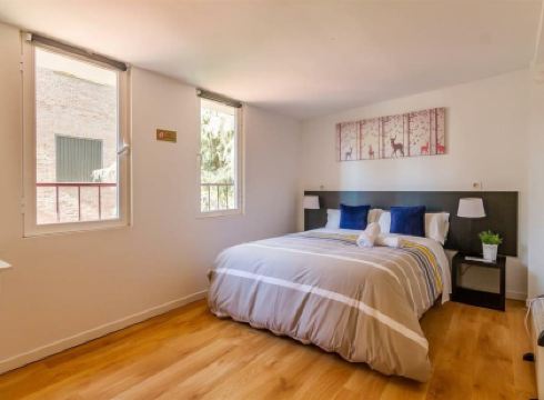 Ayz Javier Cabrini - Auto Check-in Property