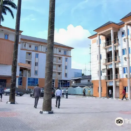 R&A City Hotel