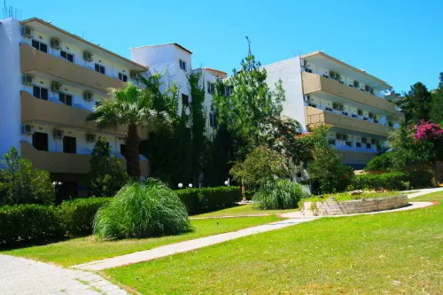 Achousa Hotel
