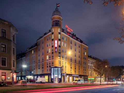 Hotel Mercure Wien Westbahnhof Отели рядом с достопримечательностью «Театр в Йозефштадте»