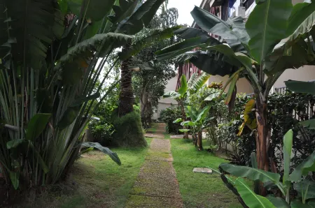 The Country Lodge Hotel