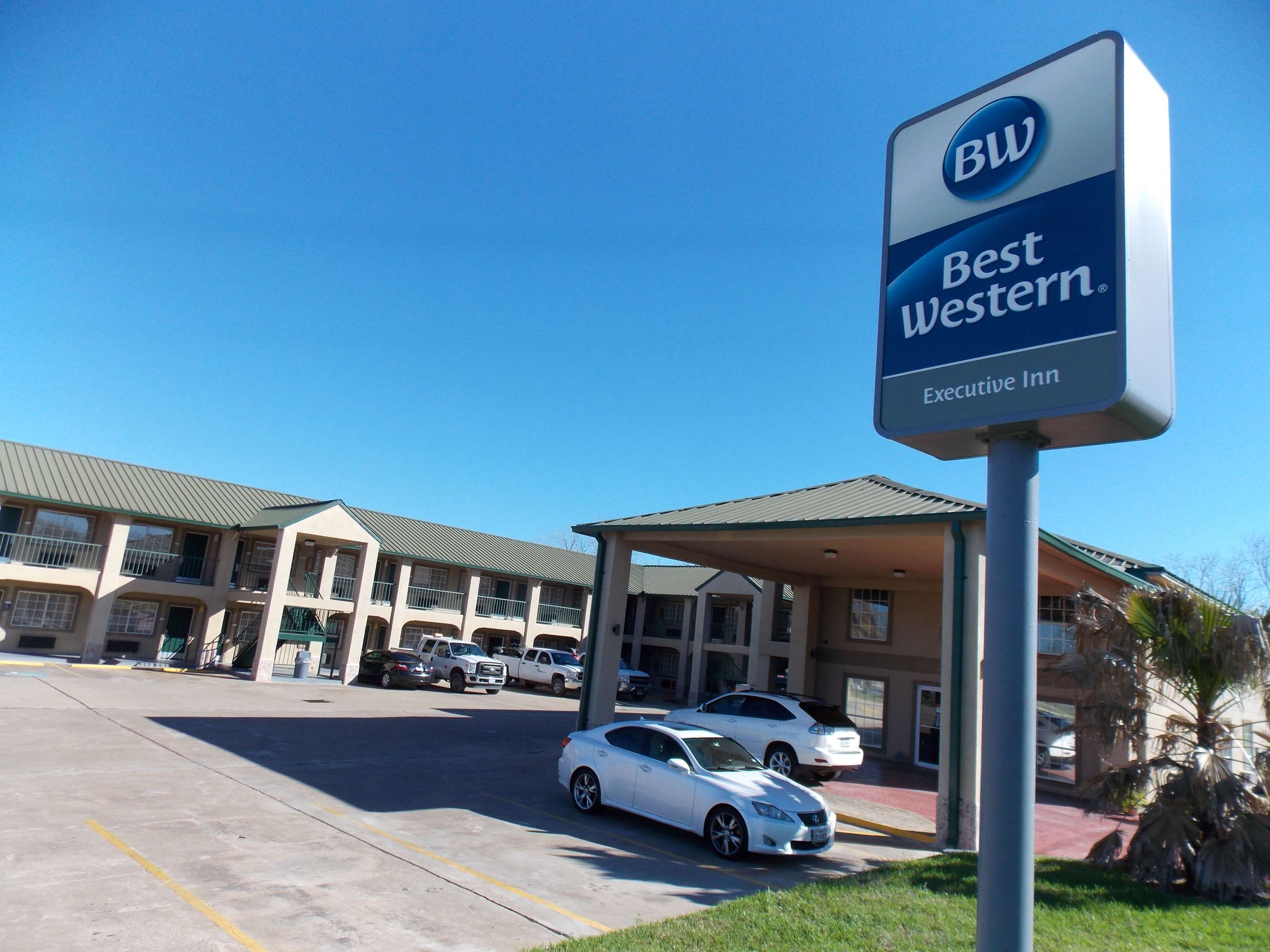 Best Western Executive Inn