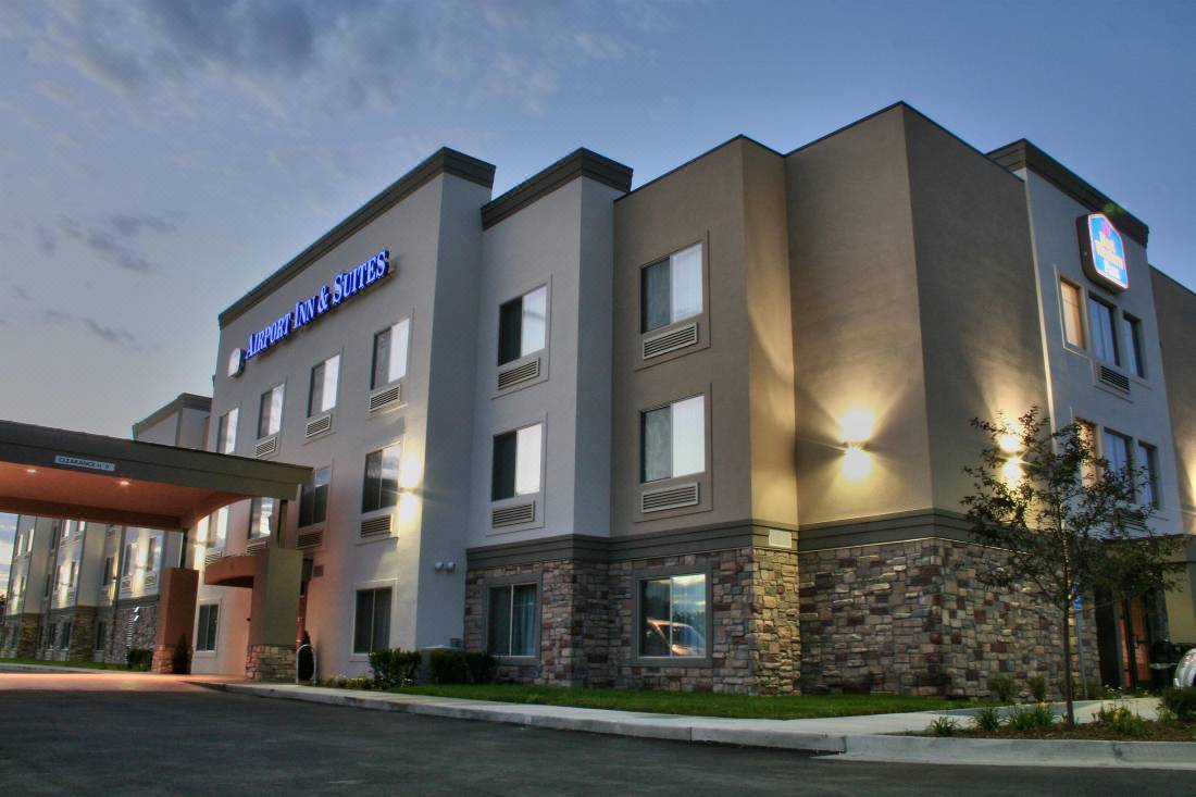 Best Western Plus Airport Inn & Suites-Salt Lake City Updated 2022 Room  Price-Reviews & Deals | Trip.com