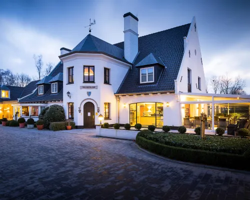 Hotel Restaurant Weinebrugge Hotels near Sint-Michiels