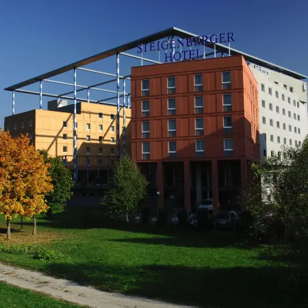 Trans World Hotel Donauwelle