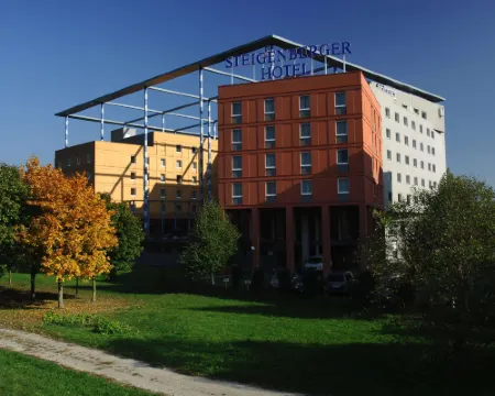 ทรานส์เวิลด์ โฮเทล โดเนาเวลเลอ โรงแรมในลินซ์