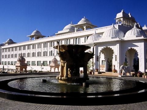 Radisson Blu Udaipur Palace Resort Amp; Spa