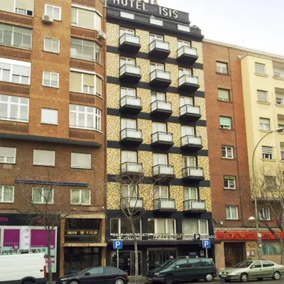 Hotel Madrid Río Hotel dekat Stasiun Metro Usera
