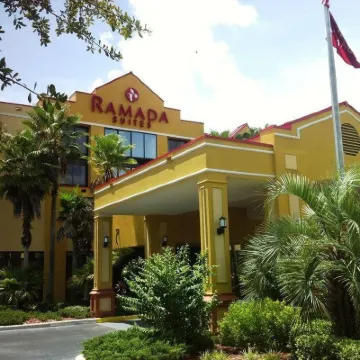 Ramada by Wyndham Suites Orlando Airport Hotels near Orlando Intl. Airport