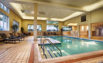 Best Western Plus Country Cupboard Inn - Housity